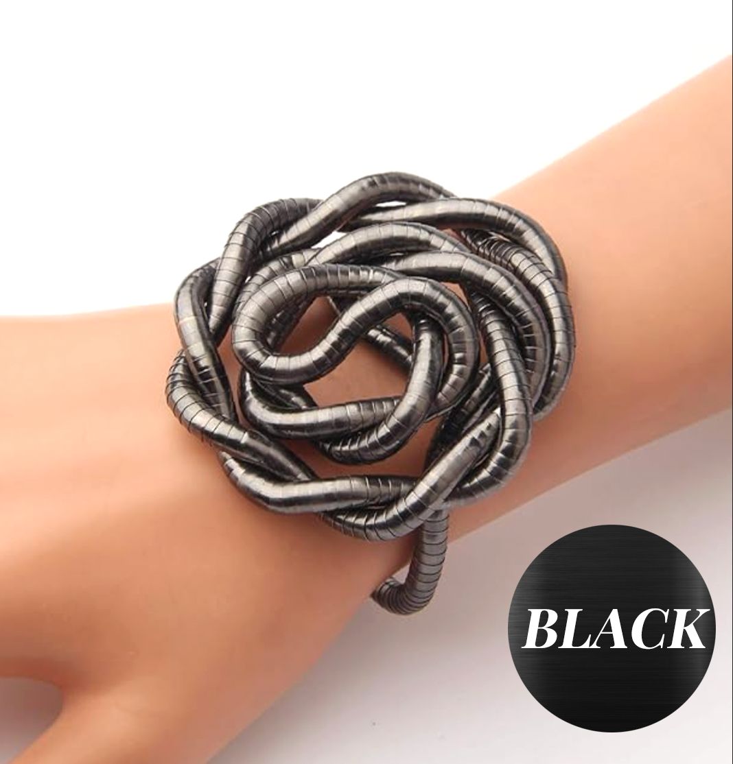 Twisting Collar Necklace